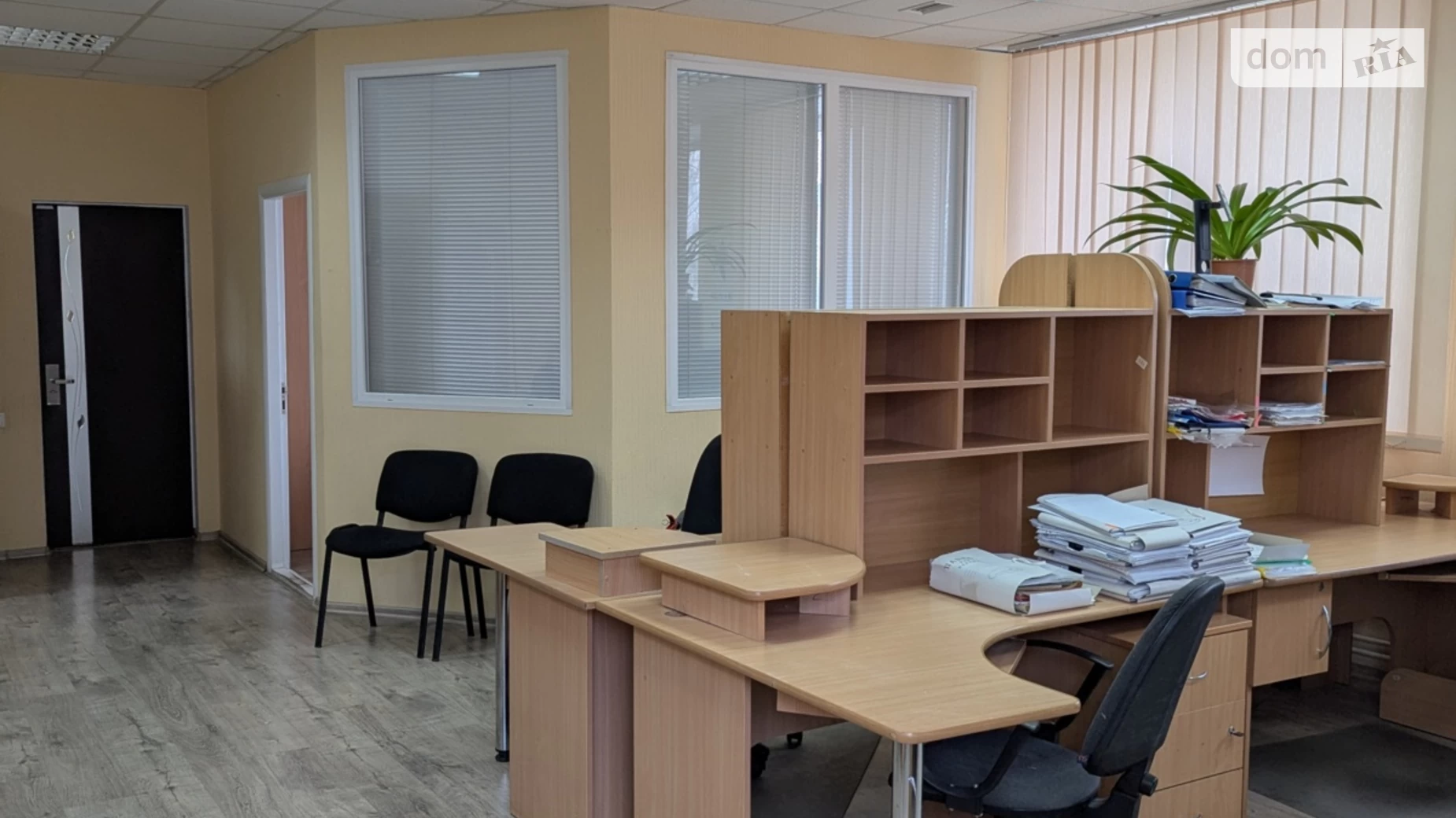 Здається в оренду офіс 65 кв. м в бізнес-центрі, цена: 585 $ - фото 4