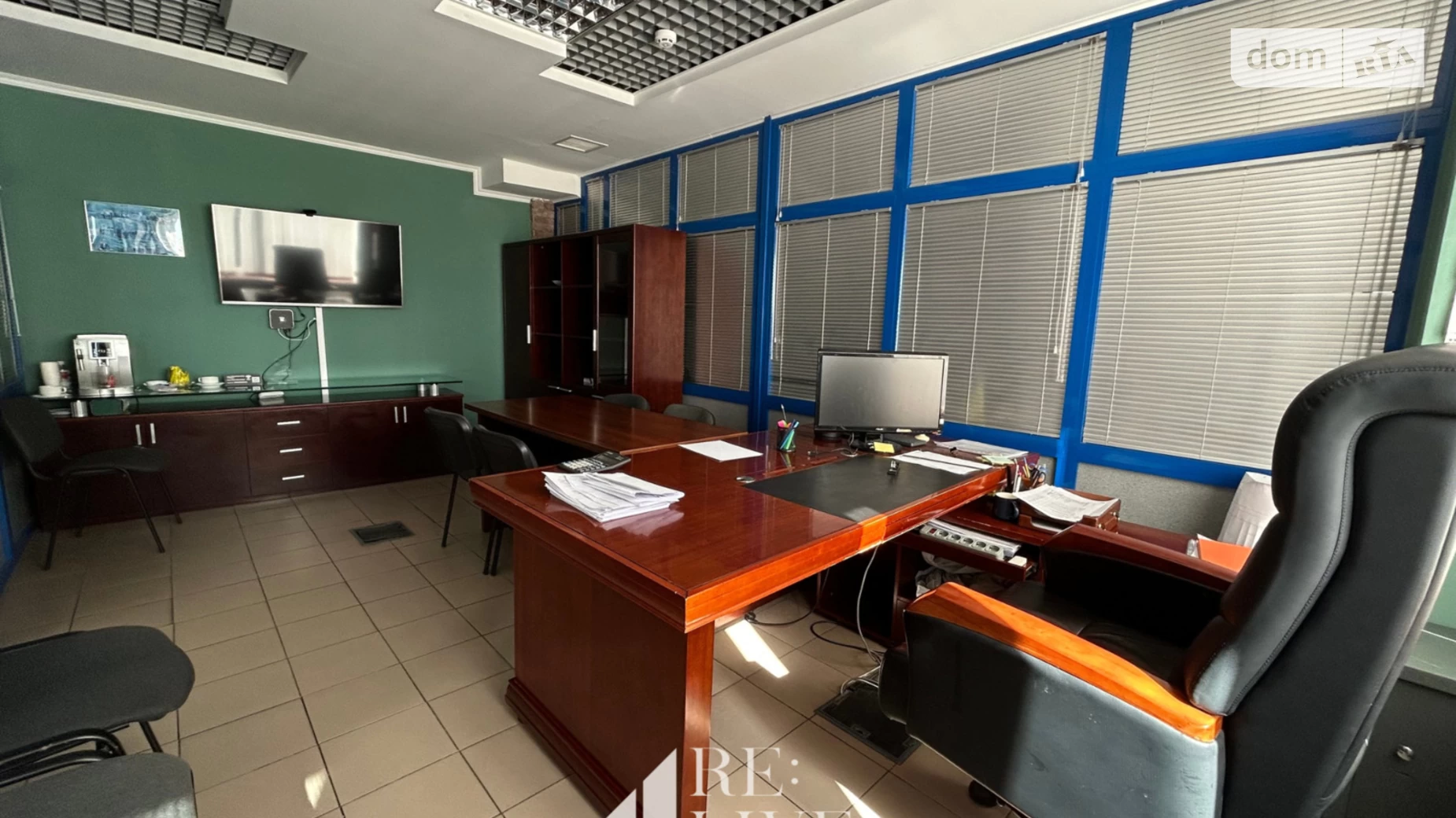 Здається в оренду офіс 13.2 кв. м в бізнес-центрі, цена: 2244 грн - фото 5
