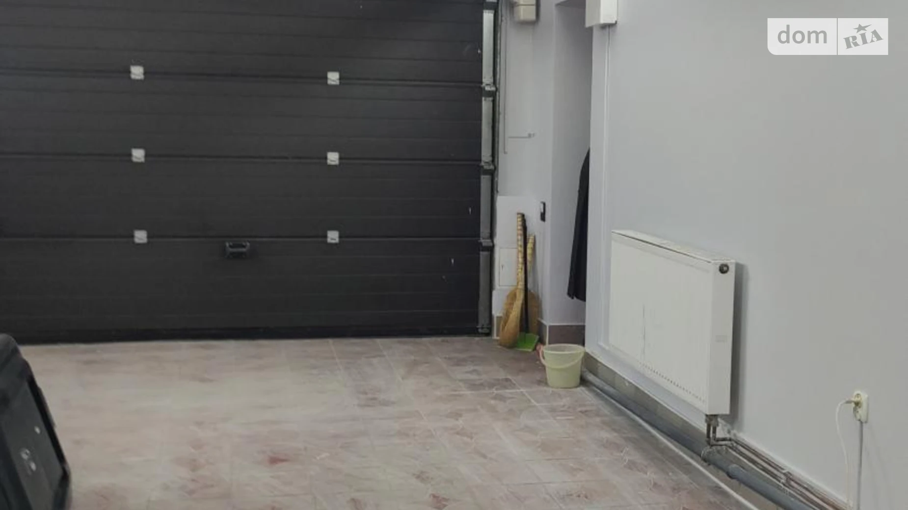 Сдается в аренду дом на 3 этажа 260 кв. м с террасой, цена: 1500 $ - фото 3