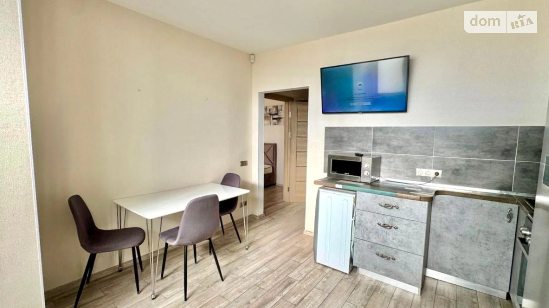Продается 1-комнатная квартира 45 кв. м в Хмельницком, ул. Кармелюка - фото 2