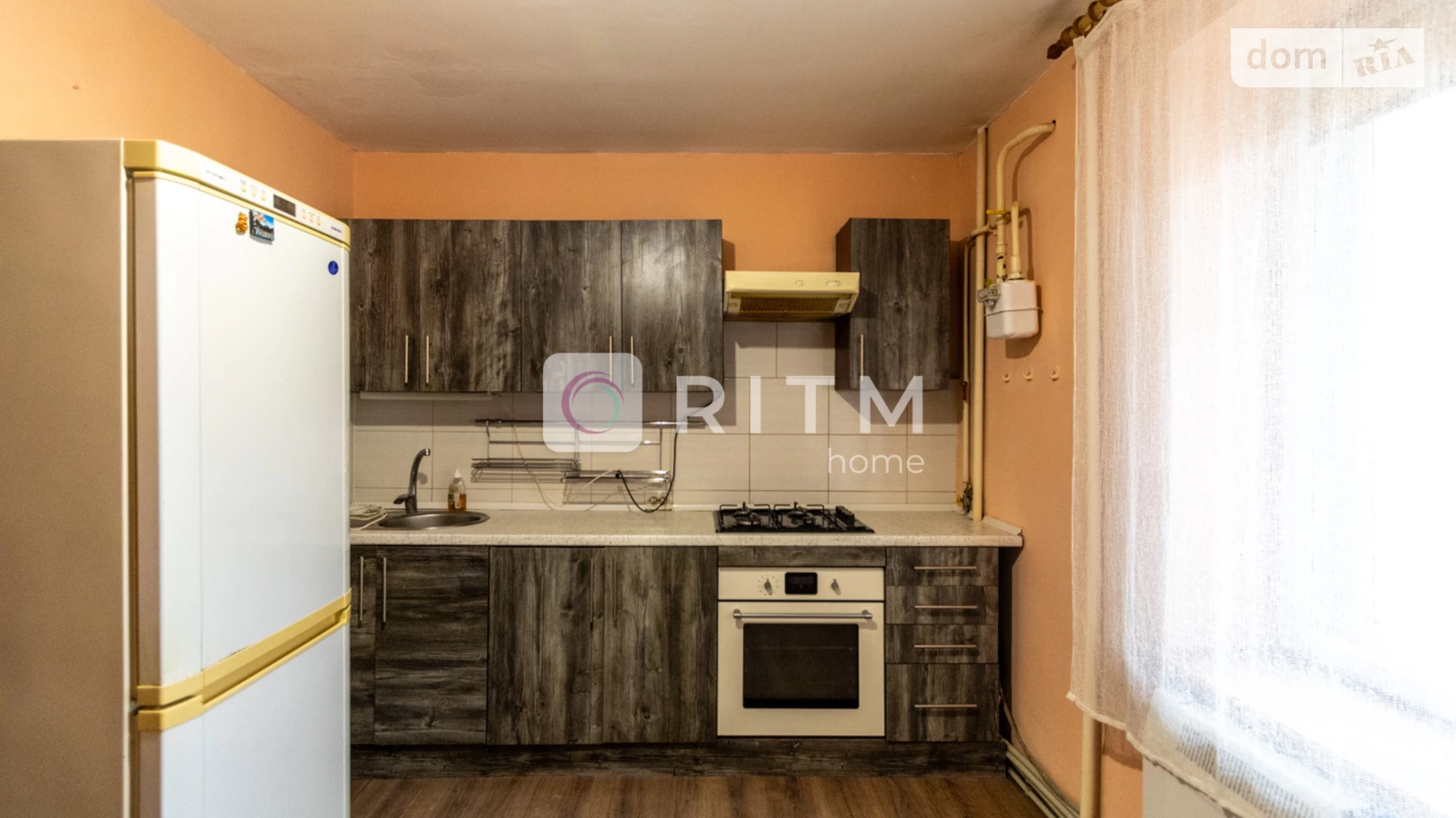 Продается 1-комнатная квартира 40 кв. м в Ивано-Франковске, ул. Химиков, 17 - фото 4