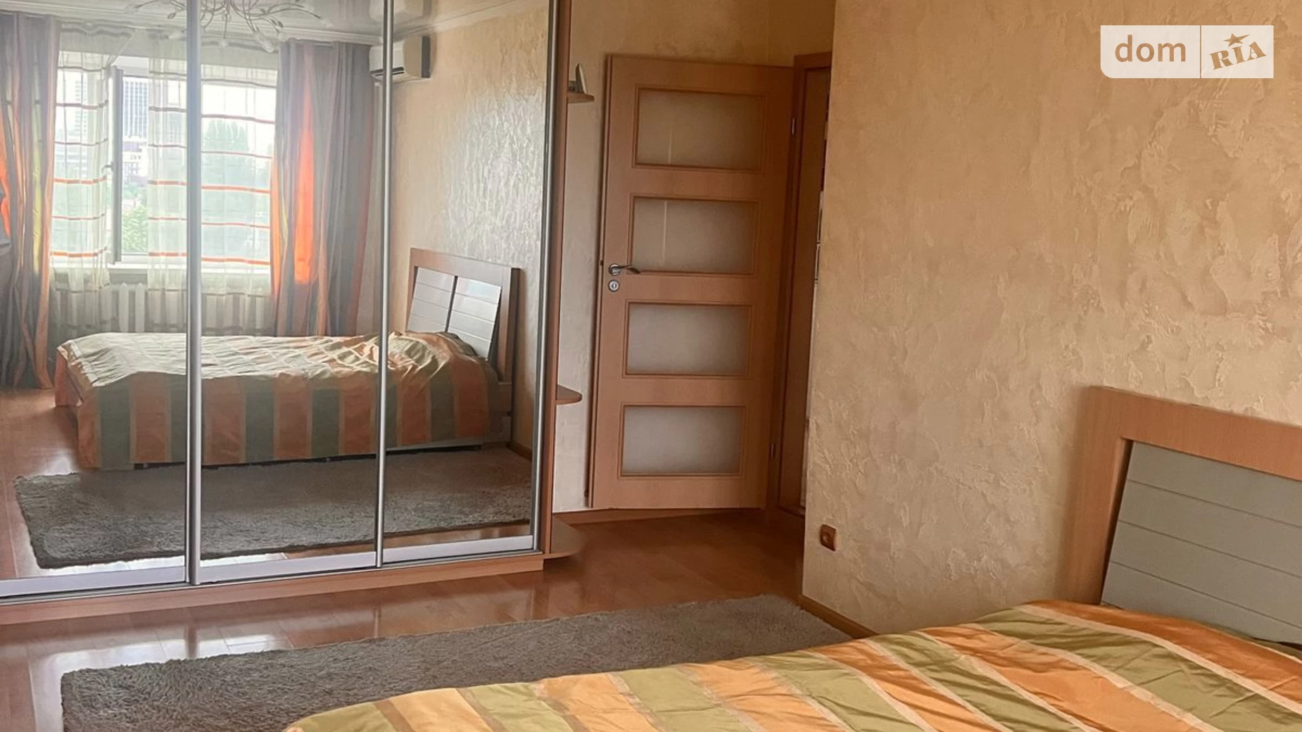 Продается 3-комнатная квартира 71 кв. м в Одессе, ул. Краснова, 14 - фото 2