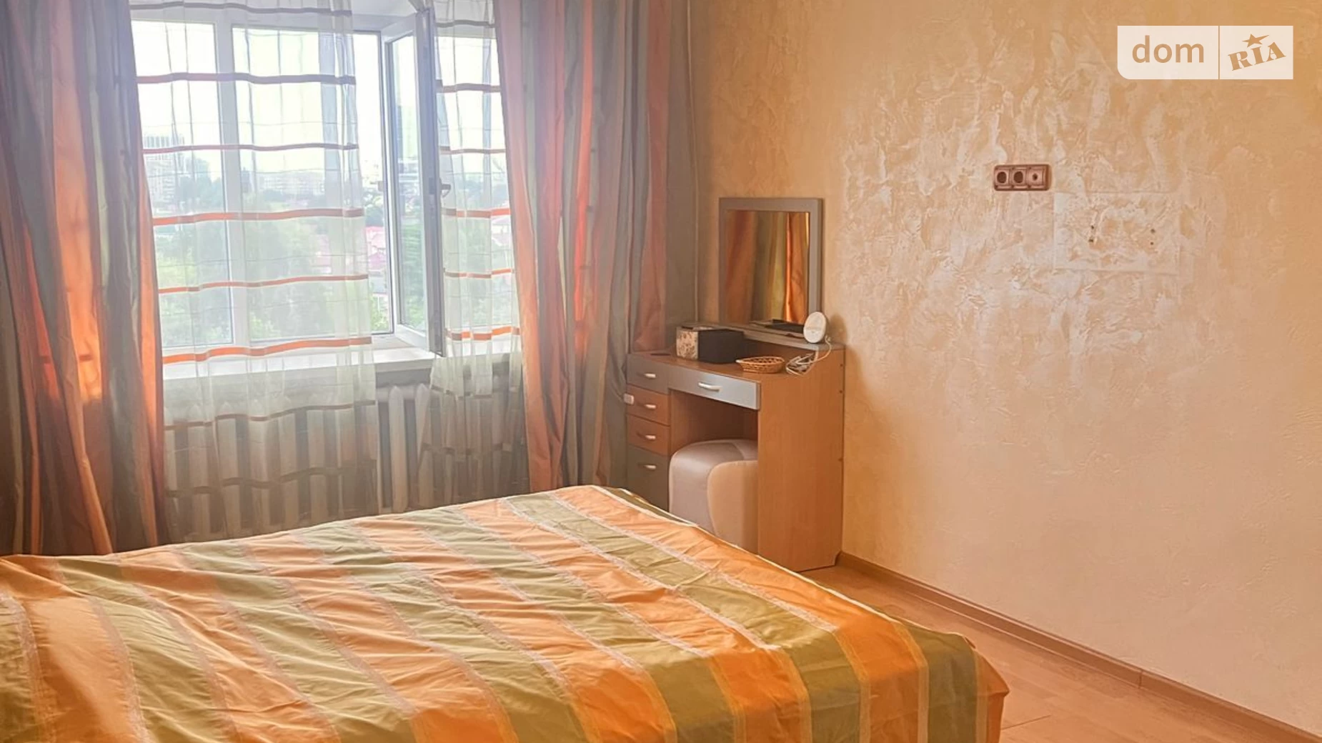 Продается 3-комнатная квартира 71 кв. м в Одессе, ул. Краснова, 14 - фото 3