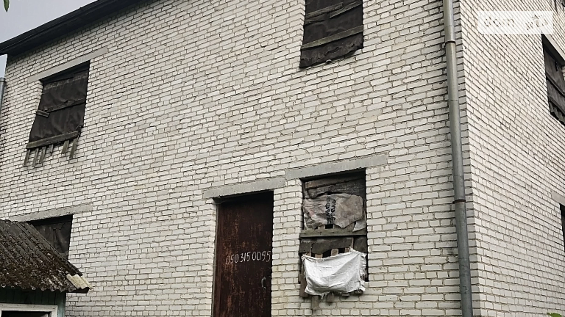 Продается дом на 2 этажа 300 кв. м с верандой, цена: 125000 $ - фото 2
