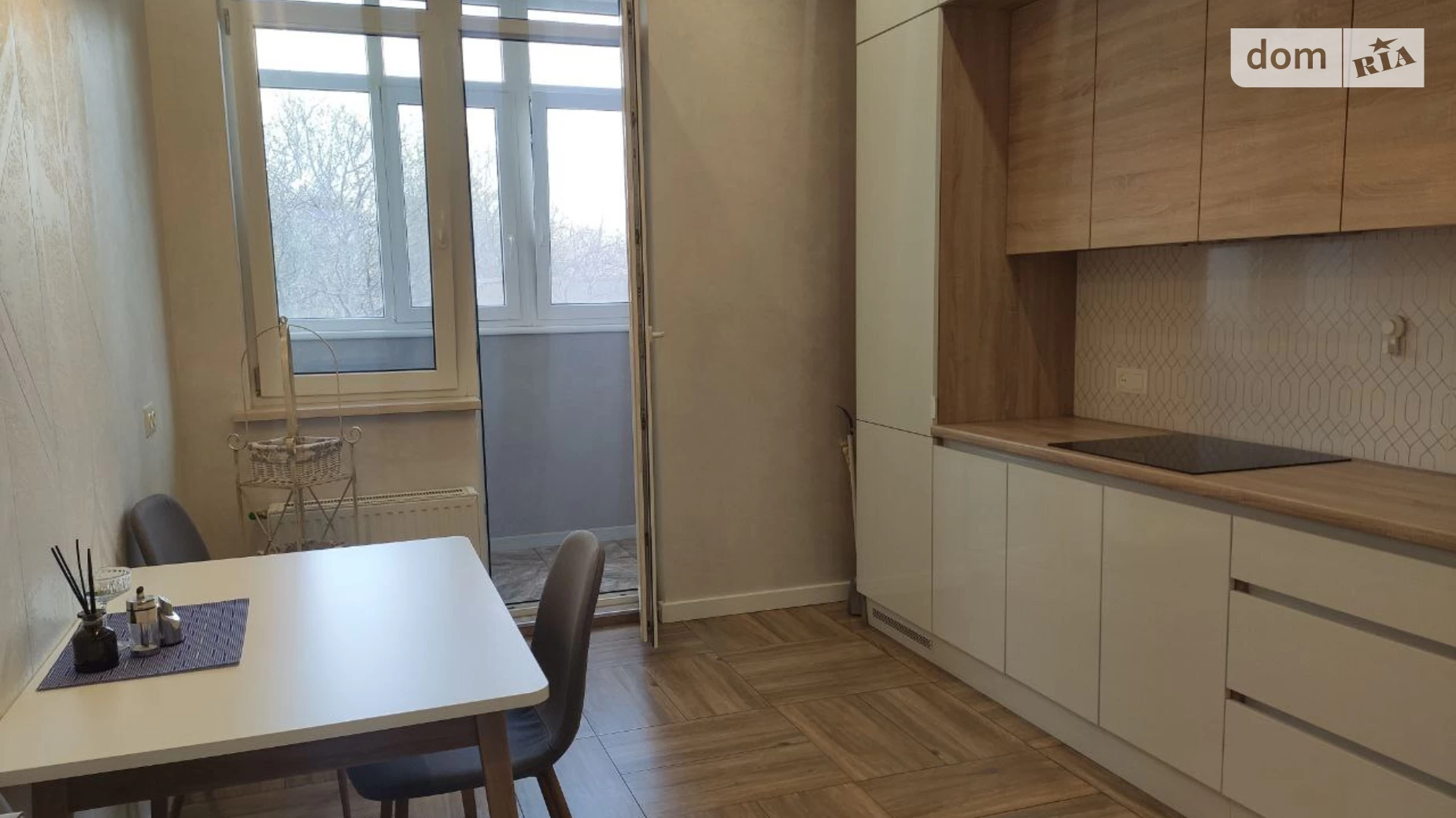 Продається 1-кімнатна квартира 57 кв. м у Одесі, бул. Французький - фото 2