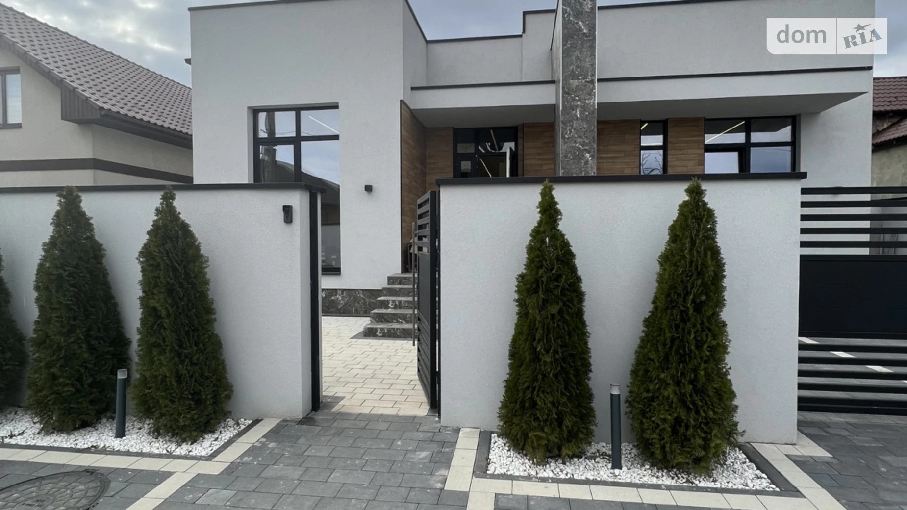 Продается одноэтажный дом 170 кв. м с балконом, цена: 330000 $ - фото 2