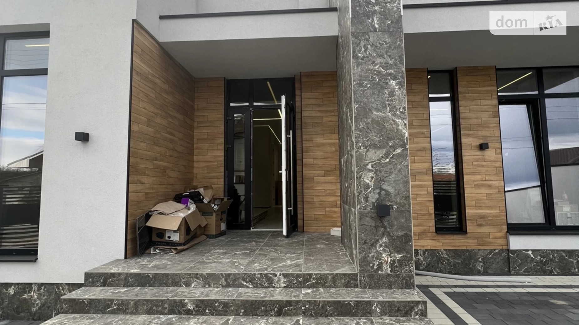 Продается одноэтажный дом 170 кв. м с балконом, цена: 330000 $ - фото 5
