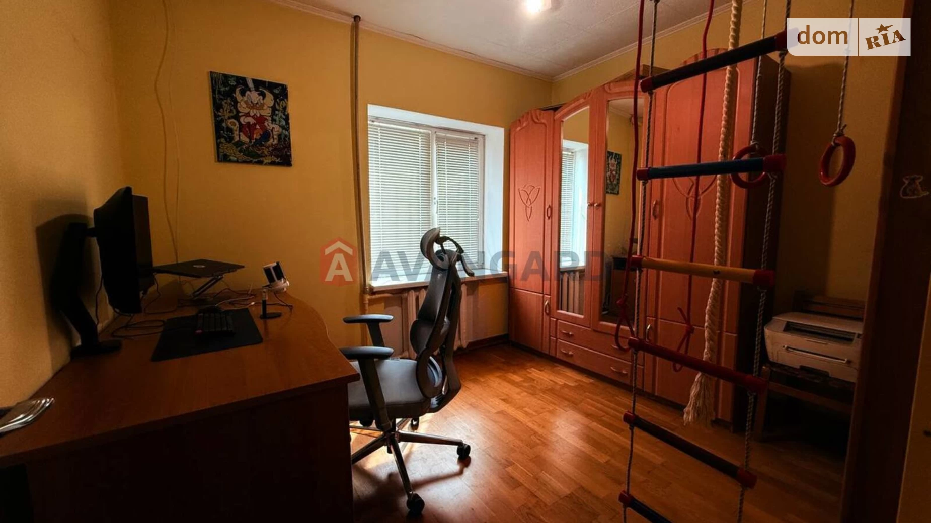 Продается дом на 2 этажа 200 кв. м с гаражом, цена: 175000 $ - фото 4
