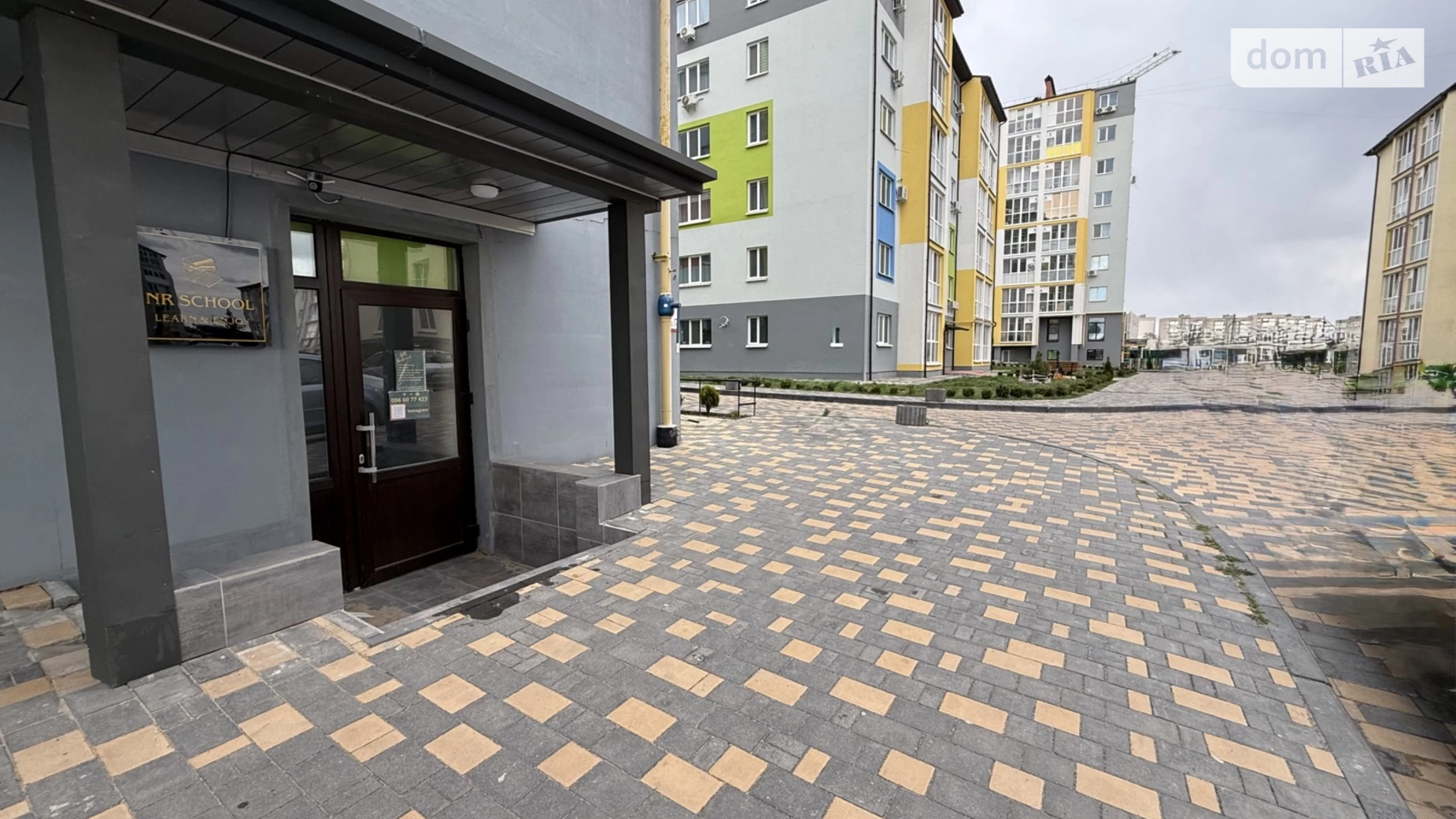 Продається 2-кімнатна квартира 70 кв. м у Зарванцях, вул. Одеська, 3 корпус 11 - фото 2