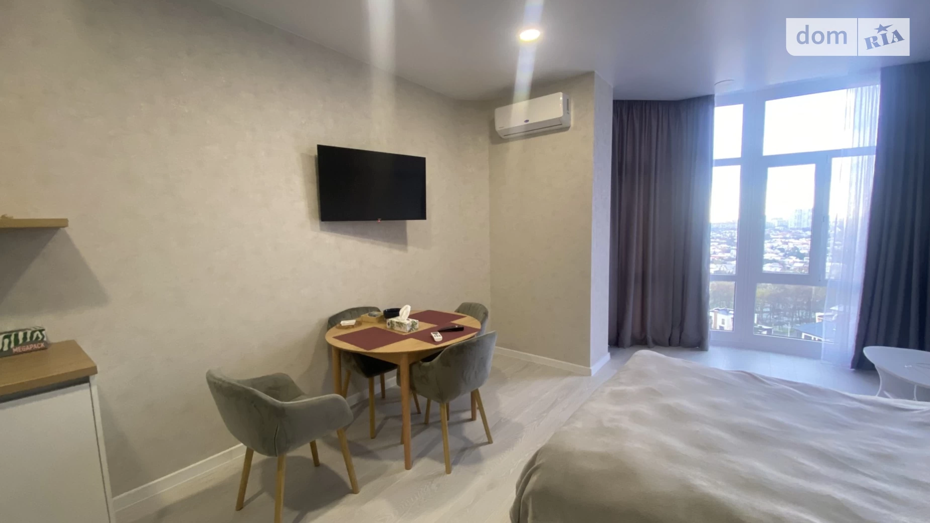 Продається 1-кімнатна квартира 40 кв. м у Одесі, Фонтанська дор., 124 - фото 3