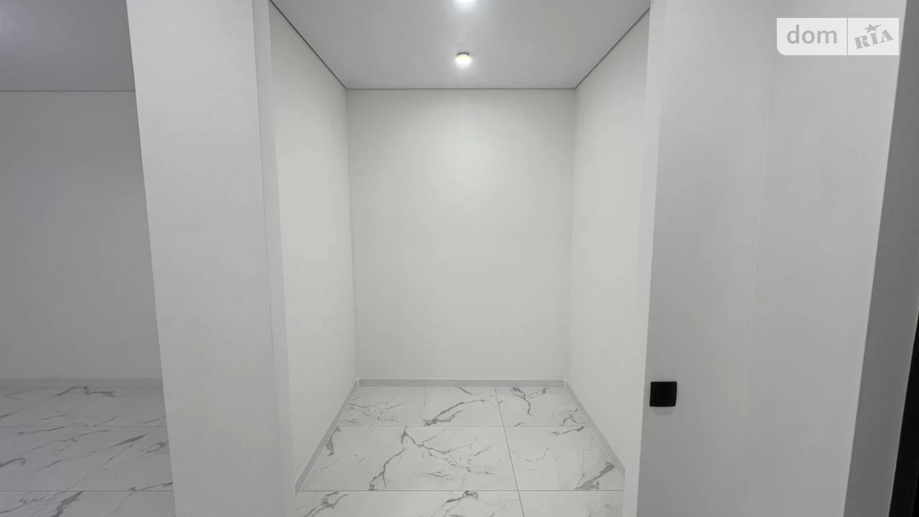 2-комнатная квартира 63 кв. м в Тернополе, ул. Смакулы - фото 4