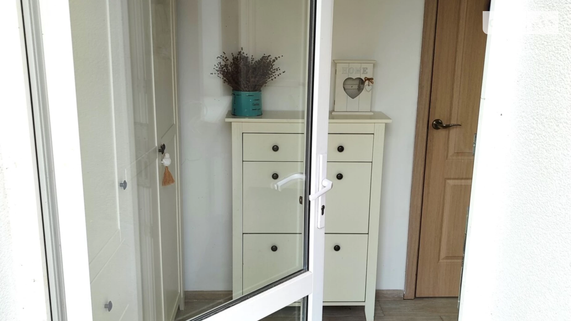 Продается дом на 2 этажа 160.6 кв. м с мебелью, цена: 150000 $ - фото 3