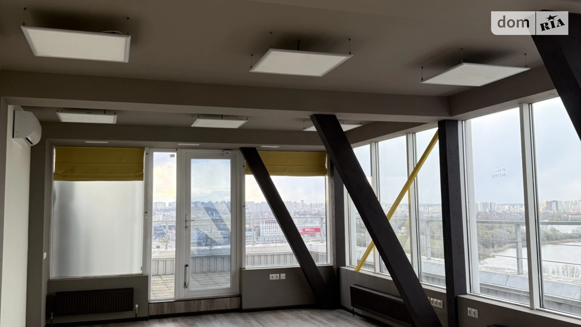 Сдается в аренду офис 294 кв. м в бизнес-центре, цена: 2205 $ - фото 3
