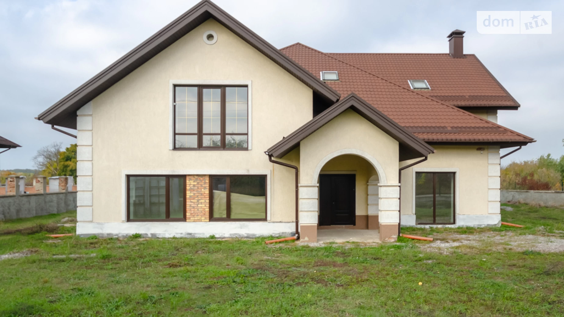 Продается дом на 2 этажа 391.1 кв. м с балконом, цена: 340000 $ - фото 4