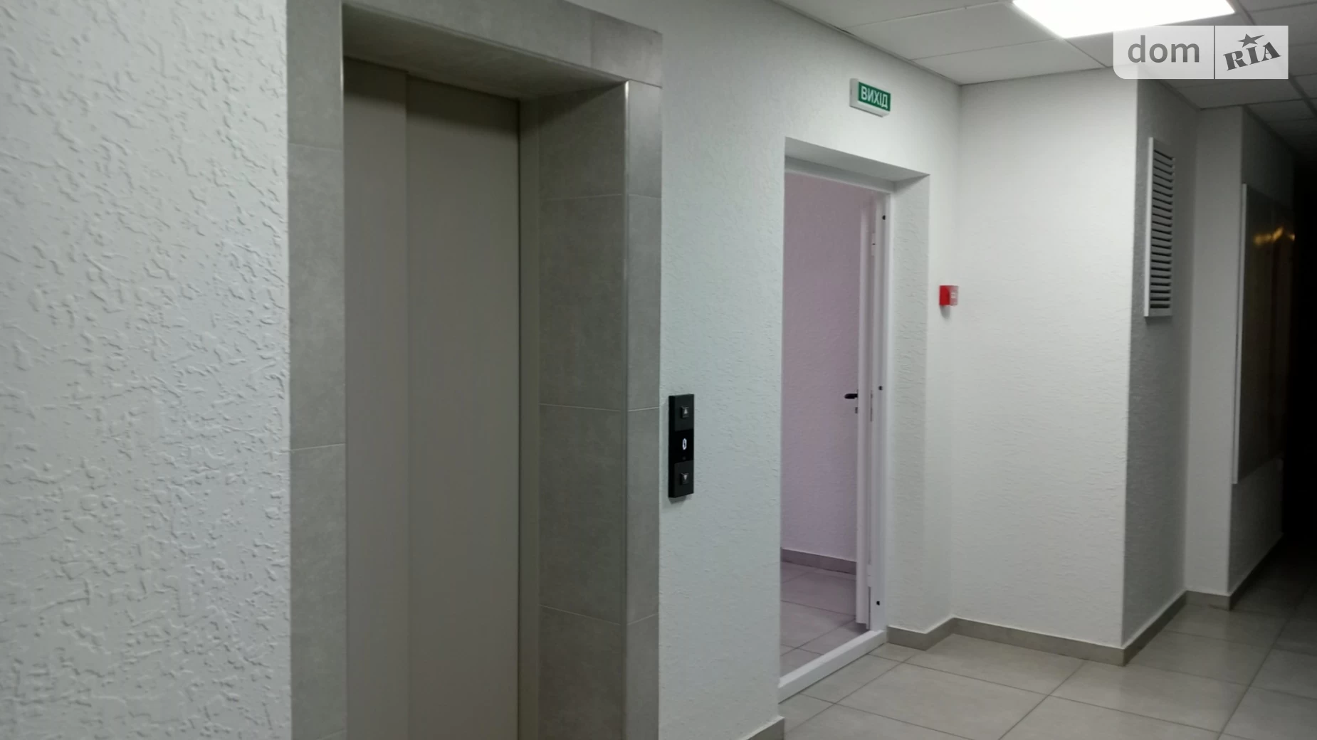 Продается 1-комнатная квартира 28 кв. м в Одессе, ул. Спрейса, 14 - фото 4