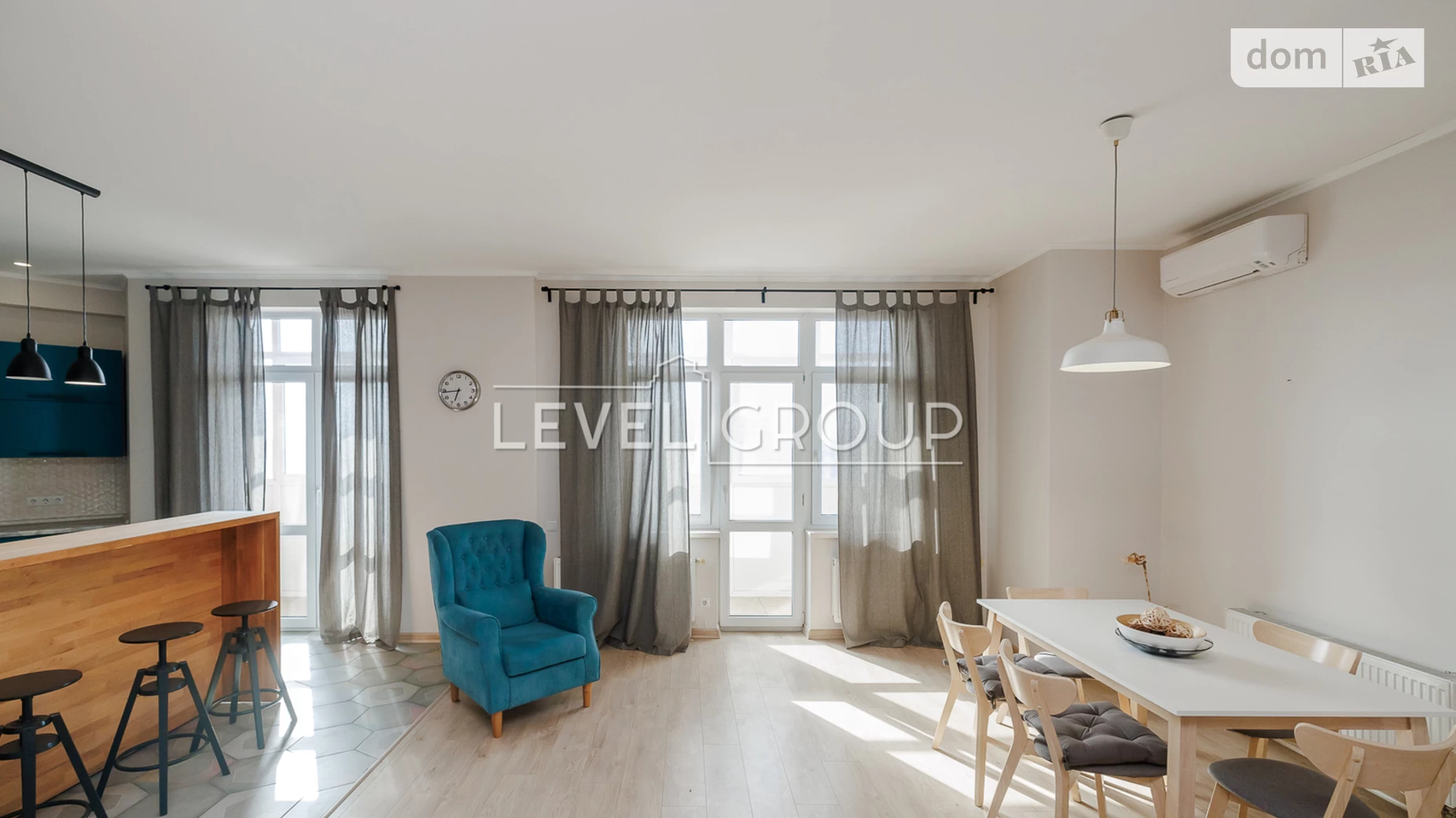 Сдается в аренду 3-комнатная квартира 174 кв. м в, цена: 2500 $ - фото 2
