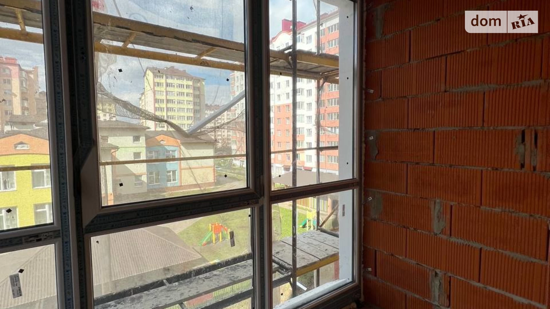 Продается 1-комнатная квартира 40 кв. м в Ивано-Франковске, ул. Химиков, 29 - фото 4