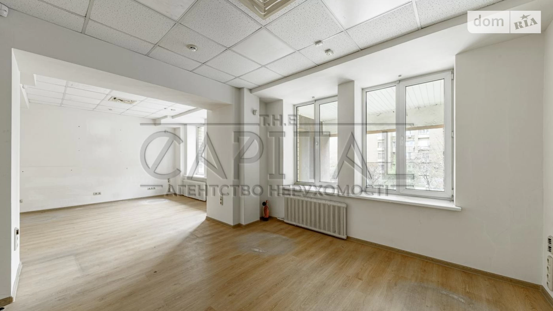 Продается офис 1388 кв. м в бизнес-центре, цена: 2500000 $ - фото 2