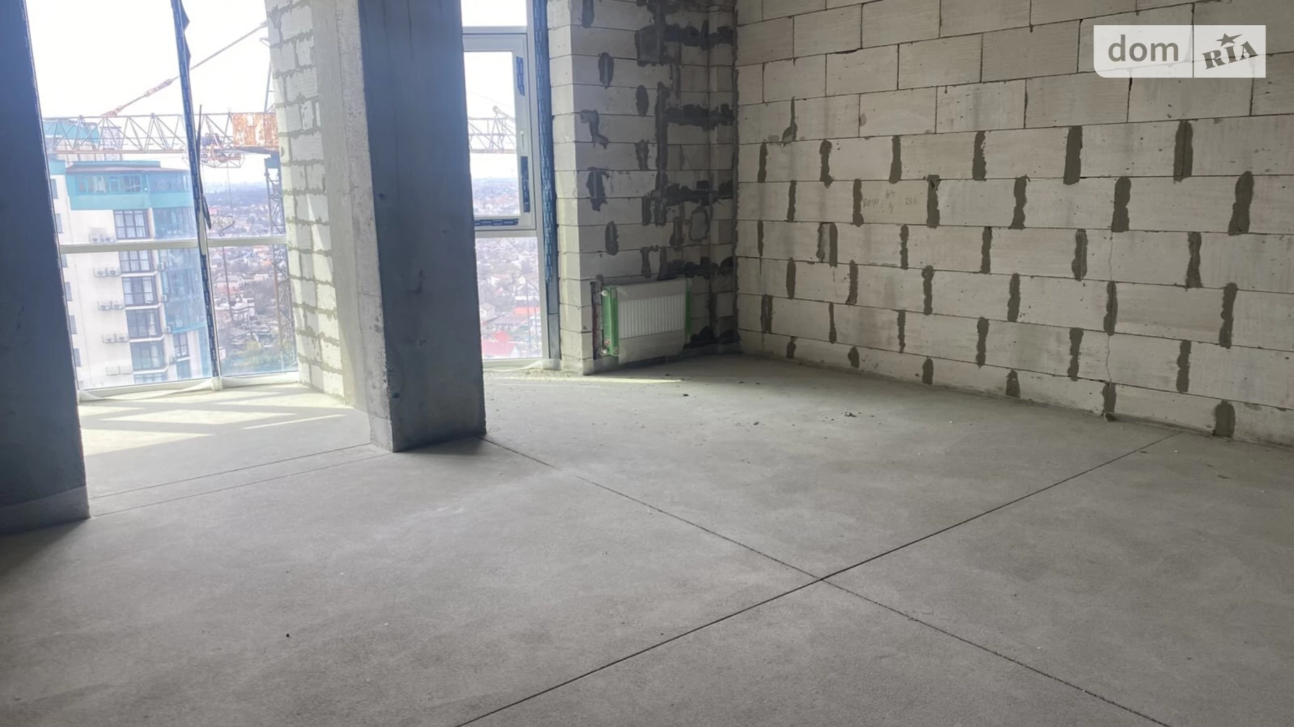 Продається 1-кімнатна квартира 61 кв. м у Одесі, Фонтанська дор. - фото 3