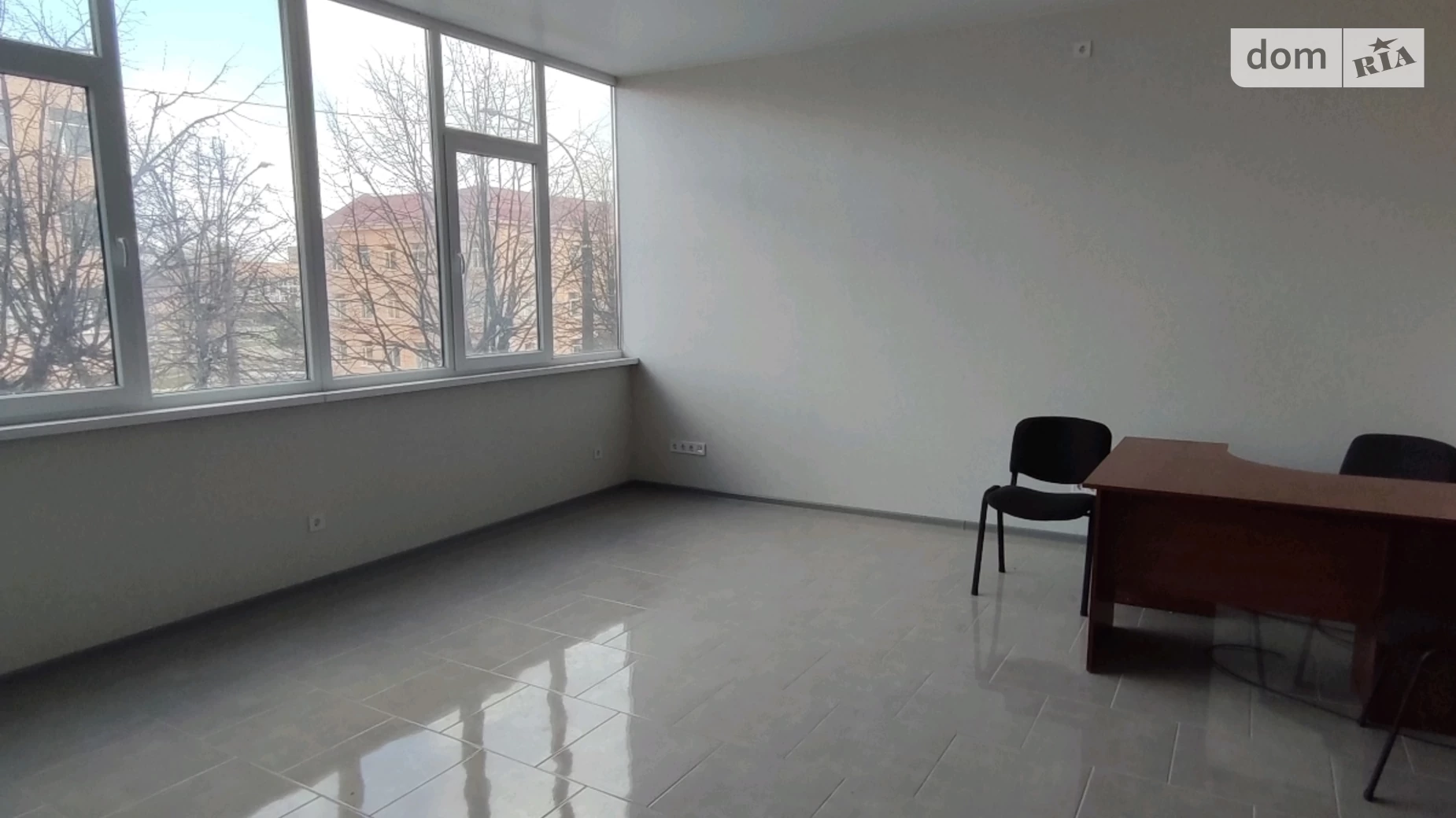 Продається приміщення вільного призначення 30 кв. м в 5-поверховій будівлі, цена: 22000 $ - фото 2
