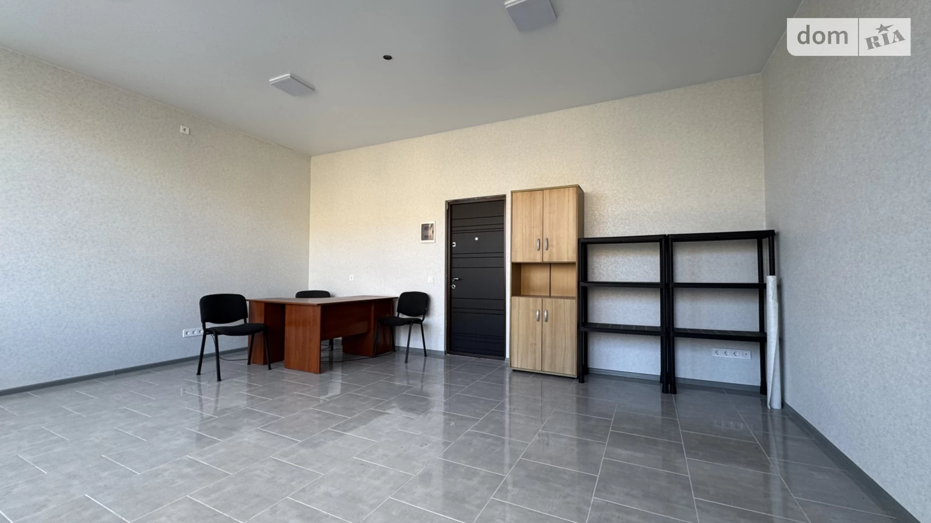 Продається офіс 30 кв. м в бізнес-центрі, цена: 22000 $ - фото 3