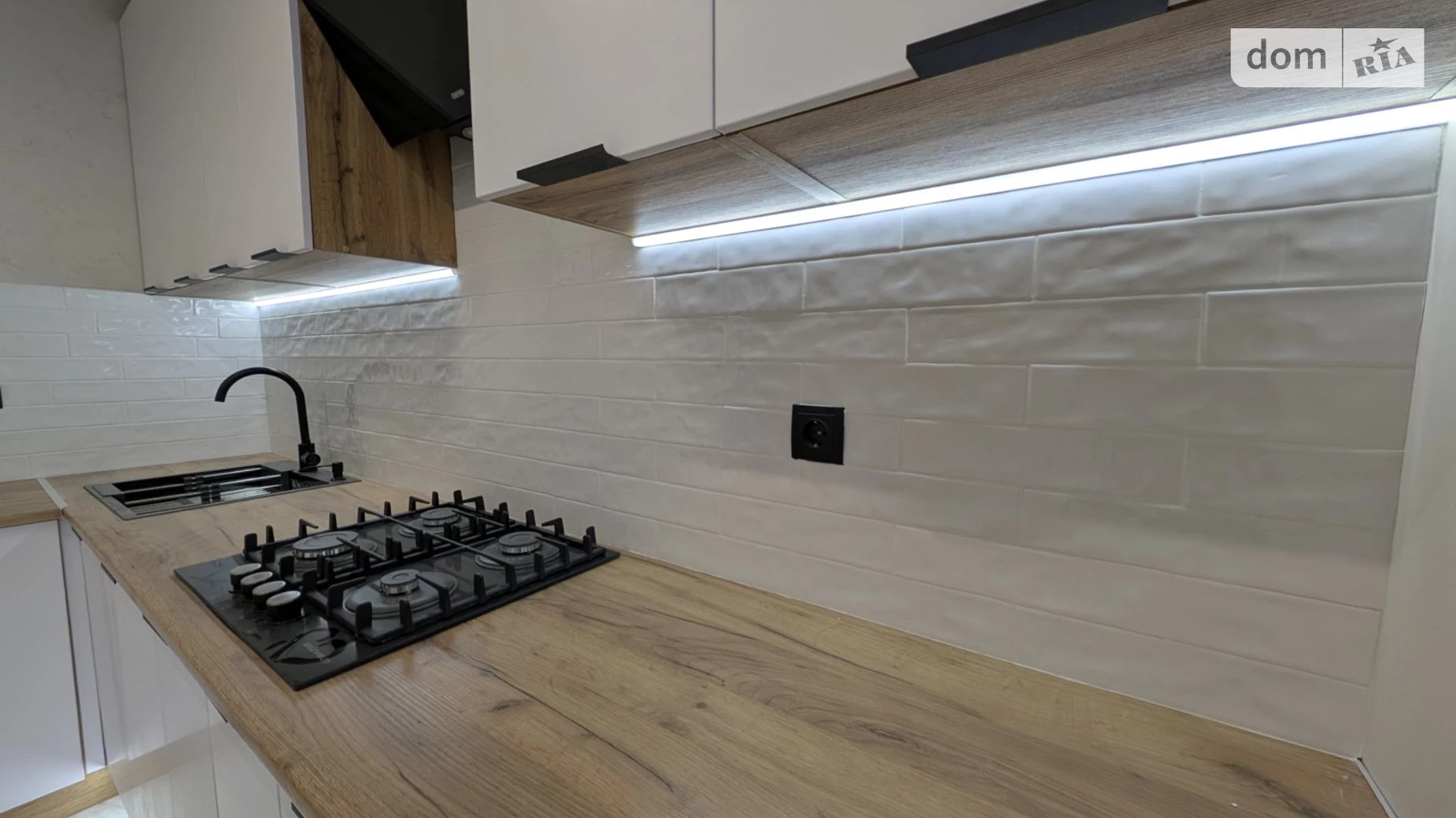 2-кімнатна квартира 57 кв. м у Тернополі, цена: 73500 $ - фото 5