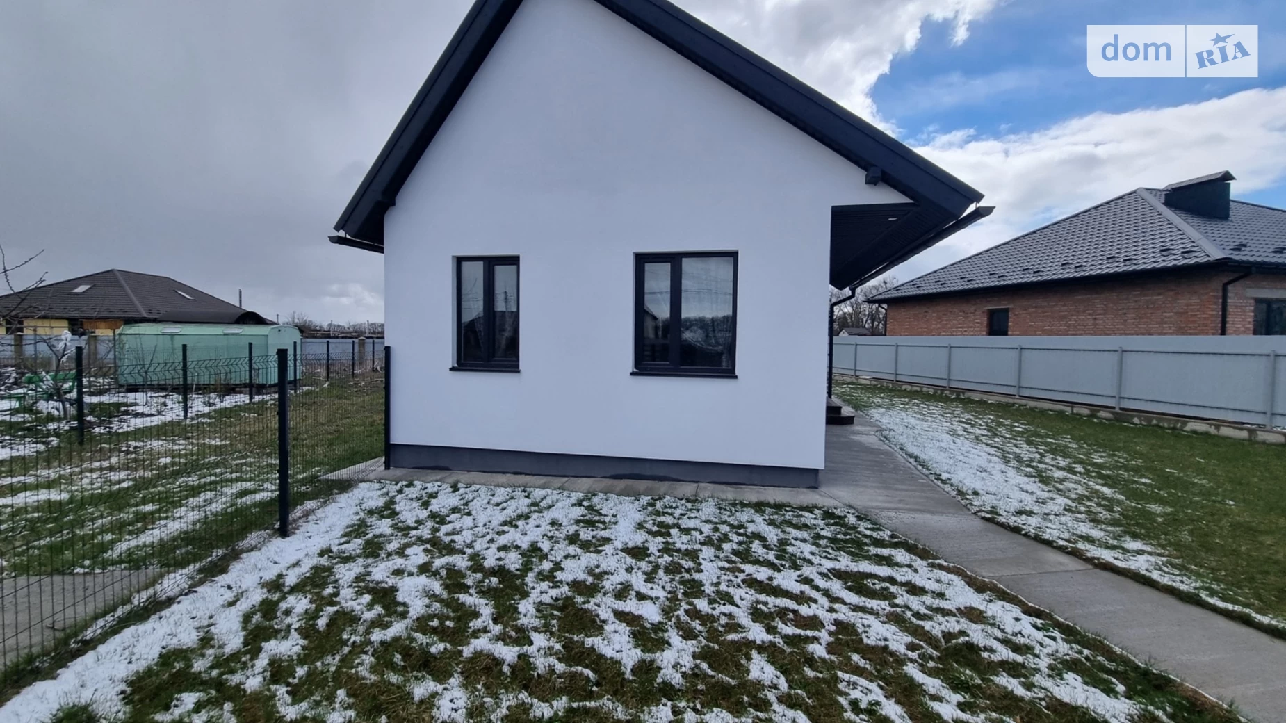 Продается дом на 2 этажа 90 кв. м с камином, цена: 90000 $ - фото 3