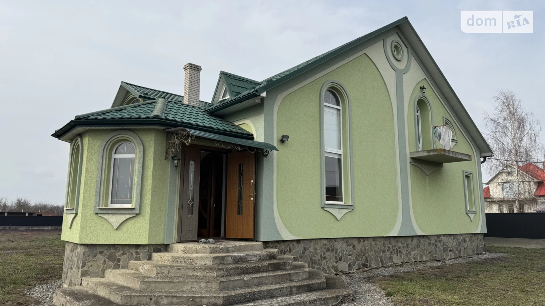 Продається будинок 2 поверховий 240 кв. м з ділянкою, цена: 155000 € - фото 2