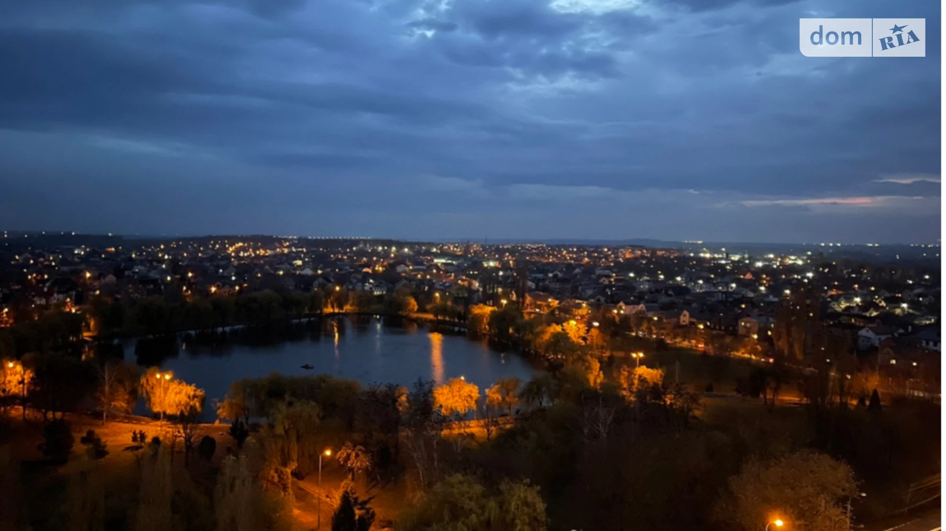 Продается 2-комнатная квартира 68.8 кв. м в Ровно, ул. Степана Бандеры, 1Е - фото 2