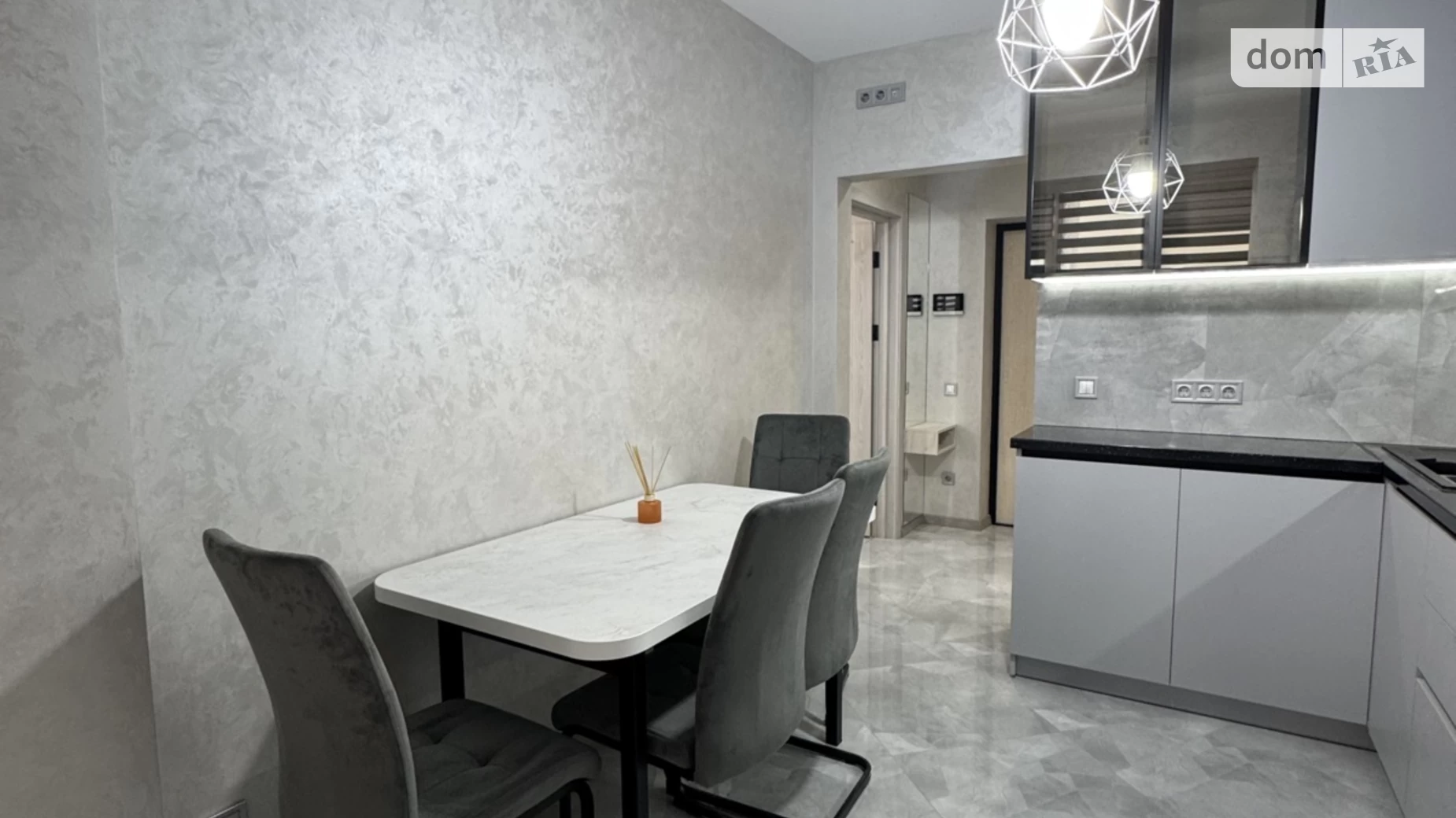 Продается 1-комнатная квартира 49 кв. м в Ивано-Франковске, цена: 68000 $ - фото 4