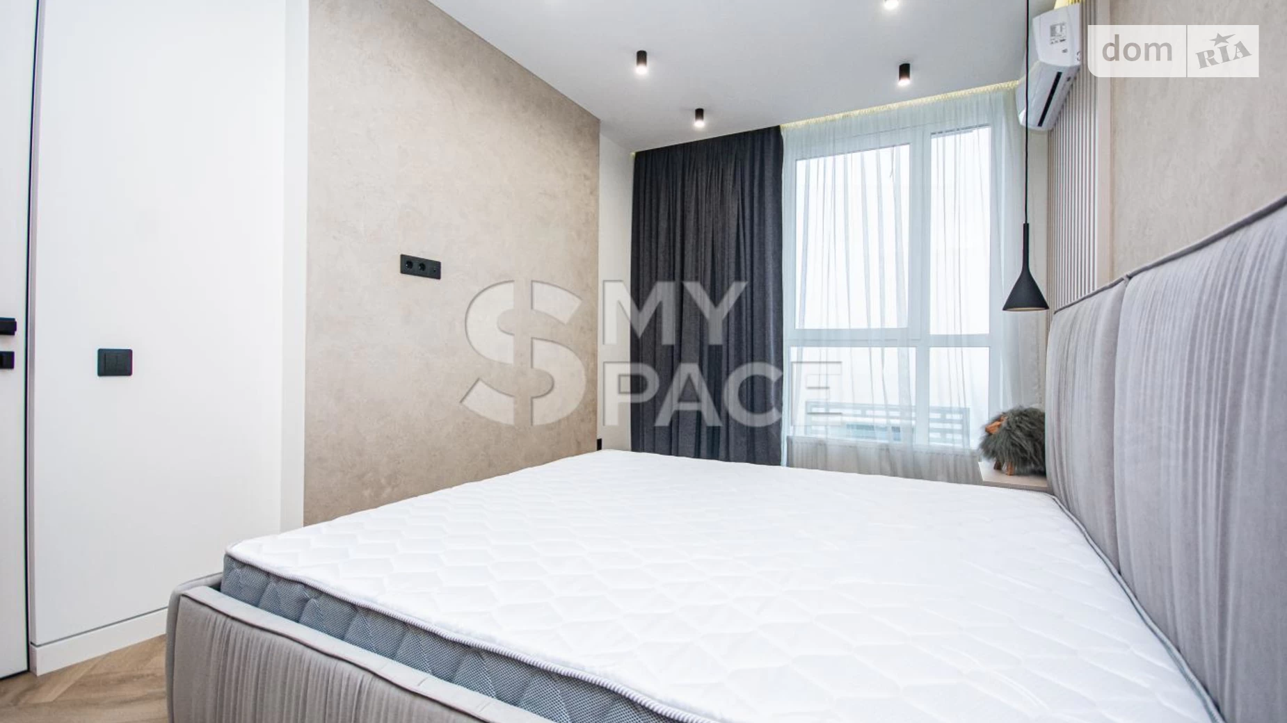 Продается 3-комнатная квартира 80 кв. м в Киеве, просп. Науки, 58 - фото 2