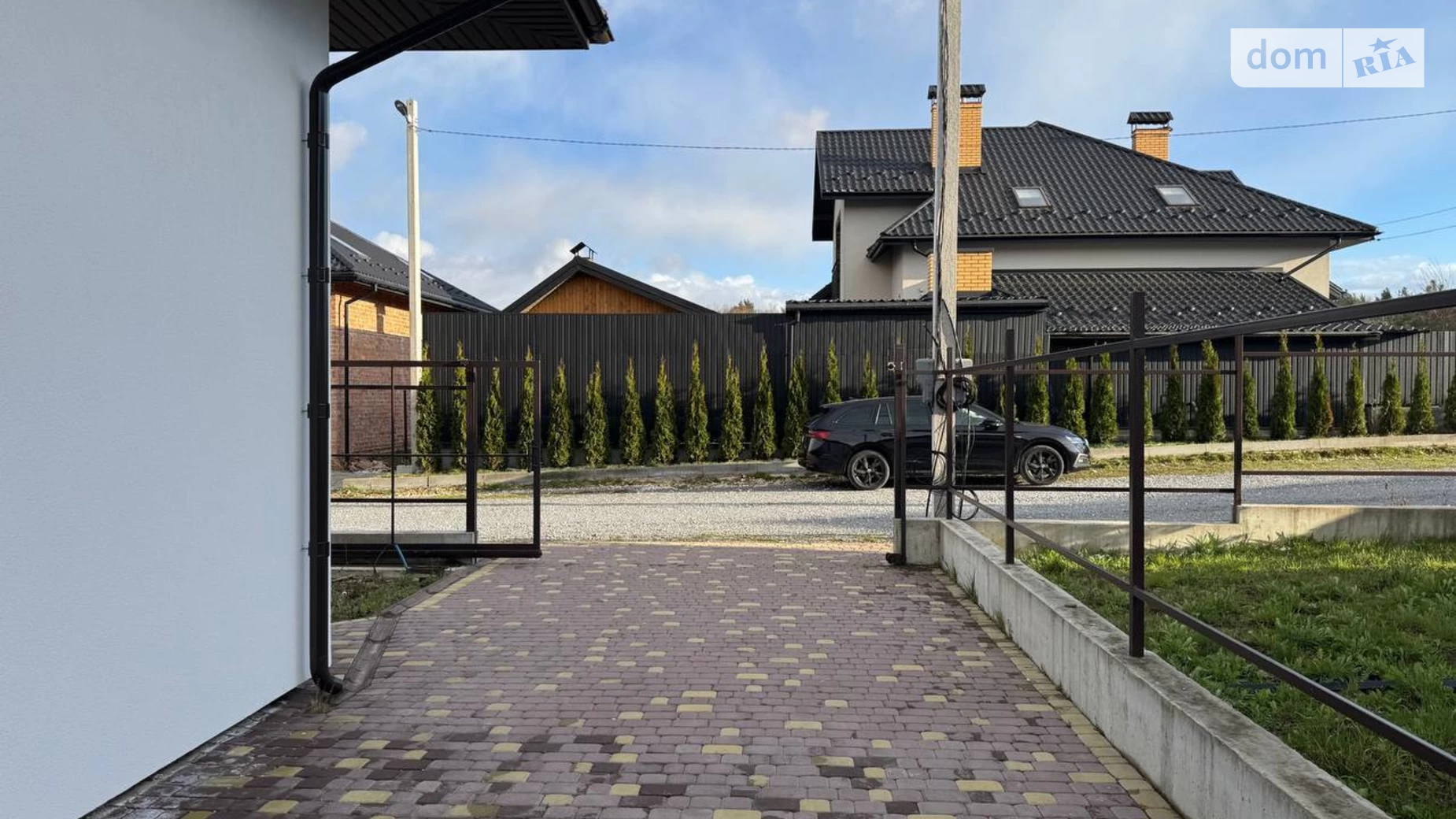 Продается дом на 2 этажа 125 кв. м с бассейном, цена: 101000 $ - фото 3