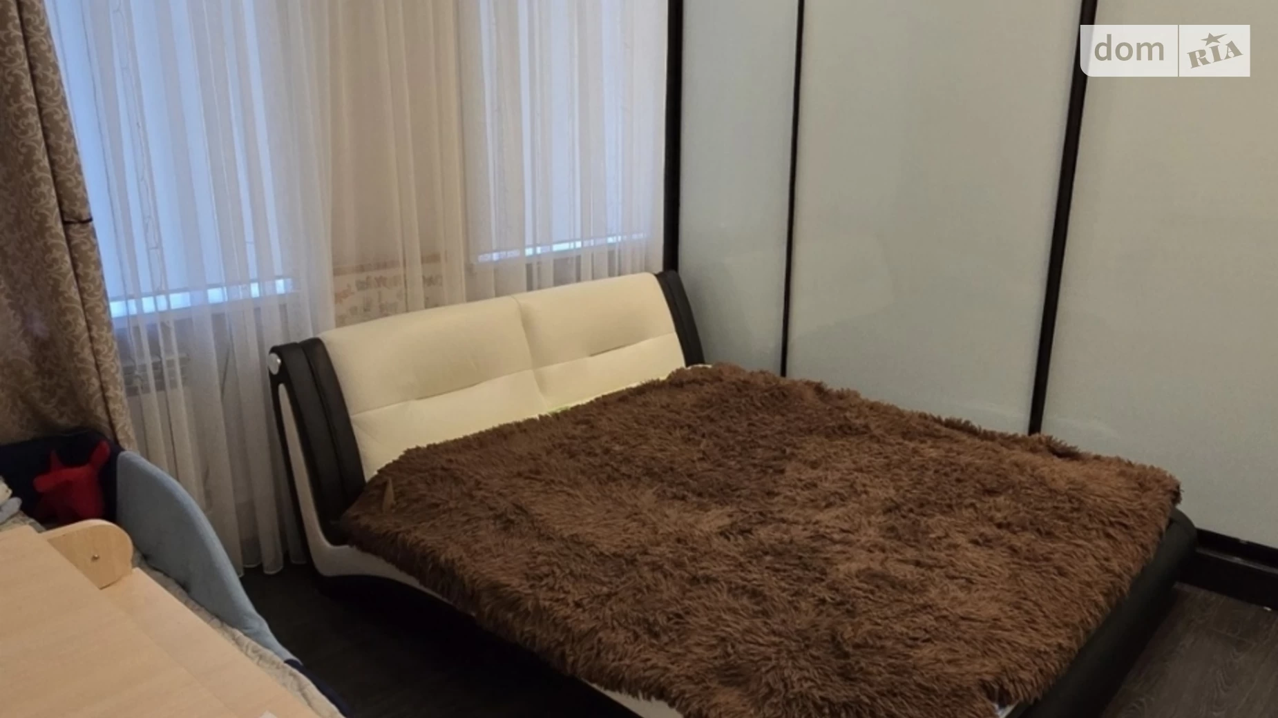 Продается 2-комнатная квартира 53.1 кв. м в Днепре, ул. Мечникова, 15 - фото 2
