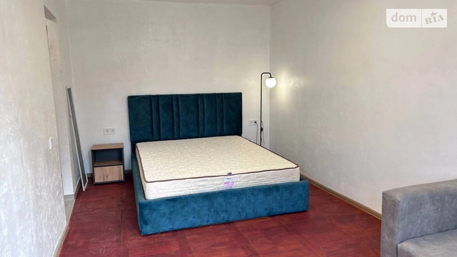 Продается 1-комнатная квартира 32 кв. м в Киеве, ул. Виктора Ярмолы, 6/8 - фото 4