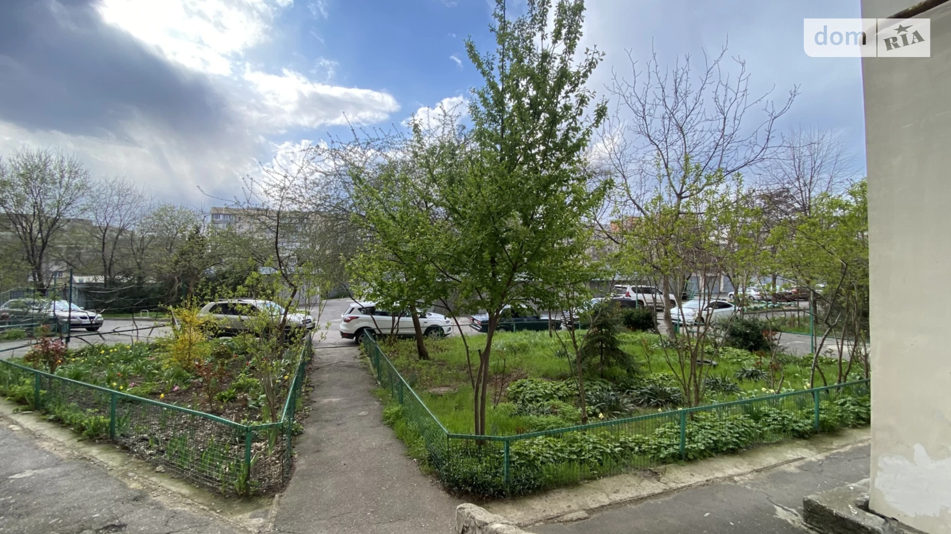Продается 4-комнатная квартира 110 кв. м в Одессе, пл. Михайловская - фото 2