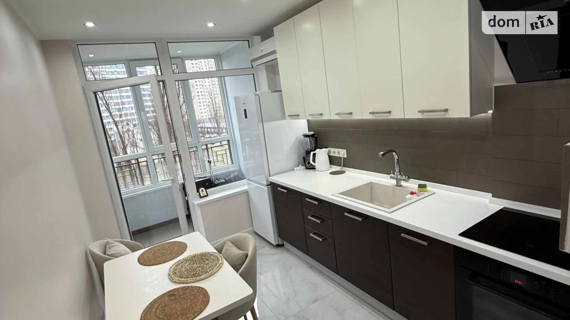 Продается 2-комнатная квартира 65.7 кв. м в Киеве, ул. Ованеса Туманяна, 3 - фото 4