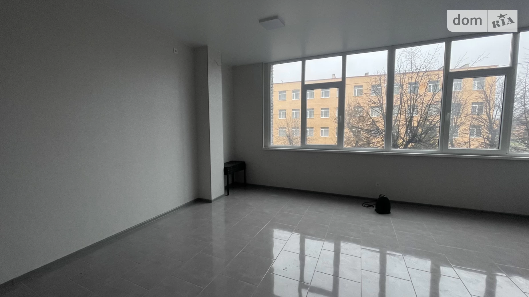 Продається офіс 30 кв. м в бізнес-центрі, цена: 22000 $ - фото 3