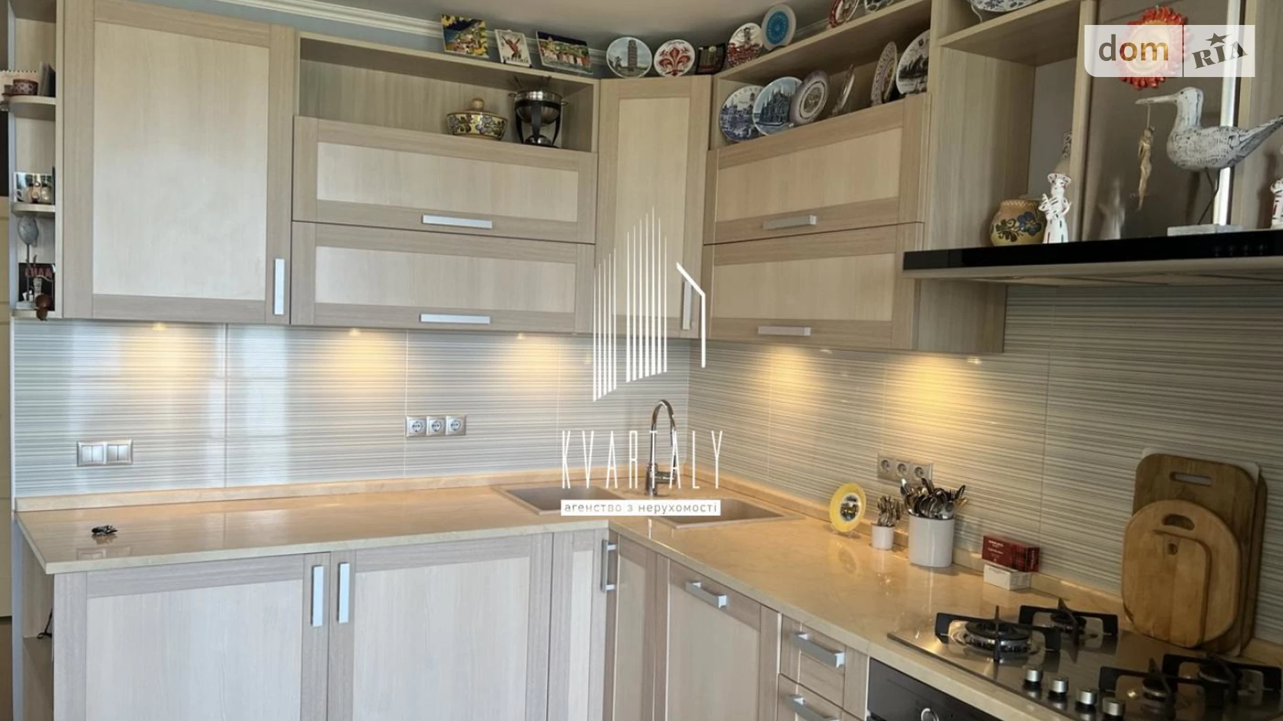 Продается 3-комнатная квартира 137.8 кв. м в, цена: 170000 $ - фото 2