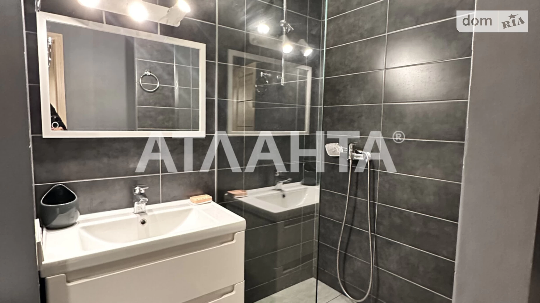 Продається 3-кімнатна квартира 48.2 кв. м у Одесі, вул. Академіка Філатова - фото 2