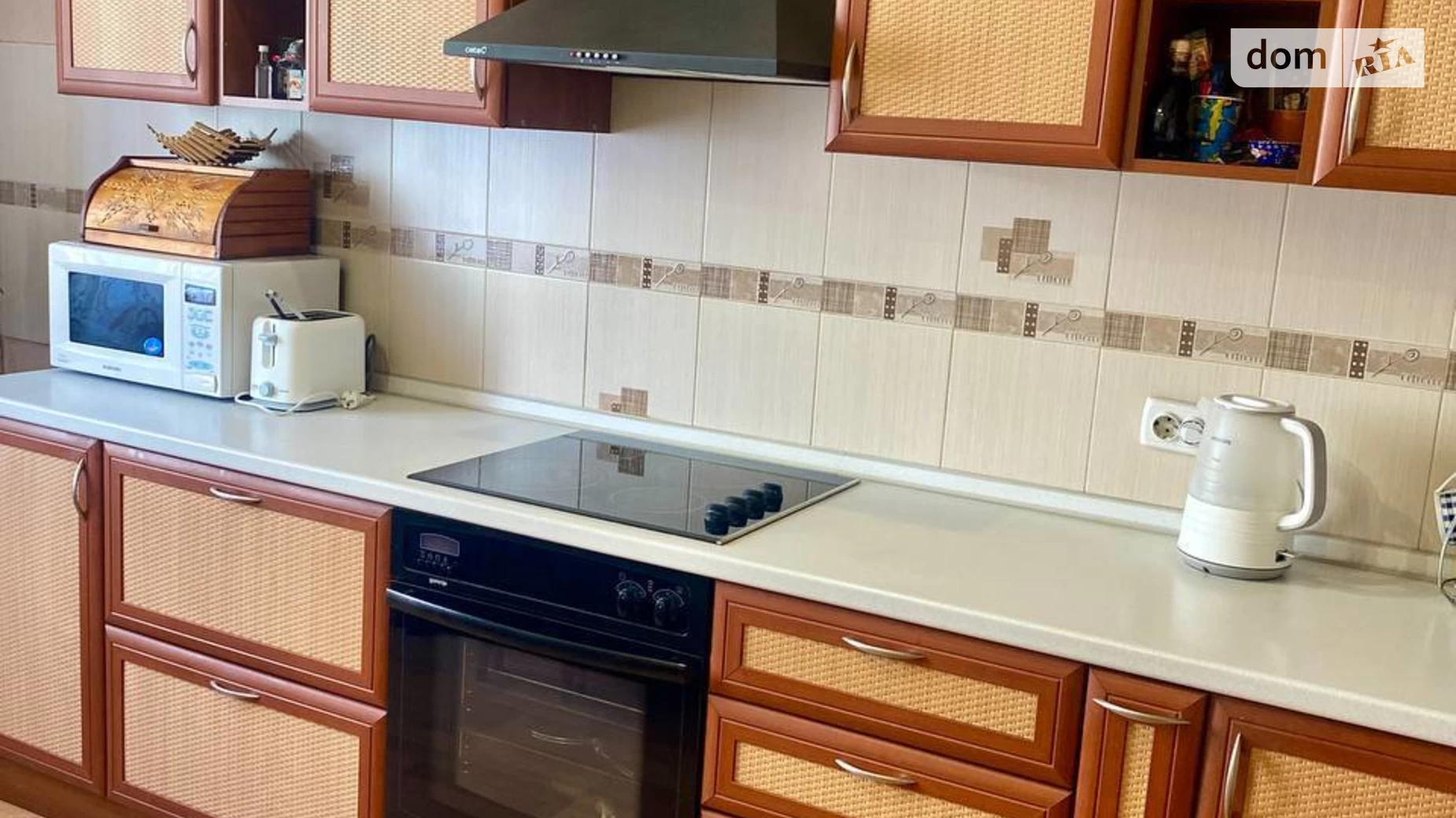 Продается 3-комнатная квартира 84.3 кв. м в Киеве, ул. Полесская, 15А - фото 2
