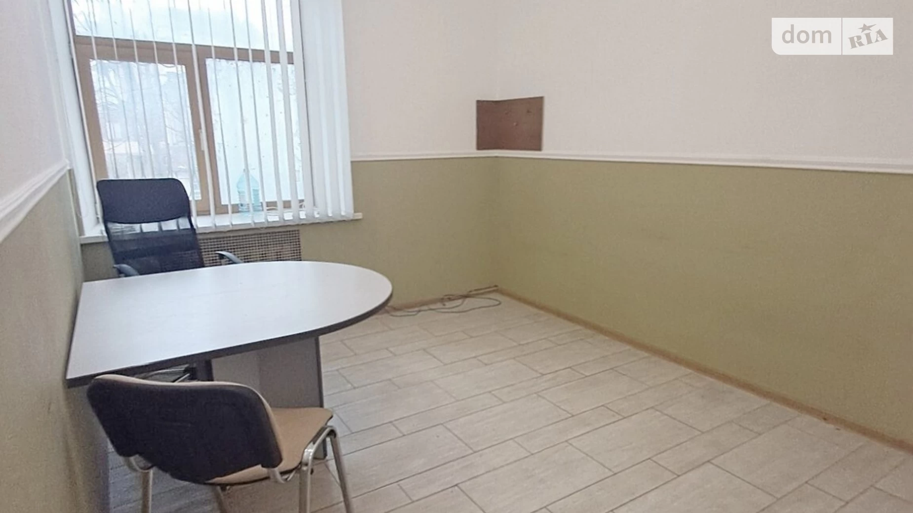 Сдается в аренду офис 20 кв. м в бизнес-центре, цена: 14020 грн - фото 3