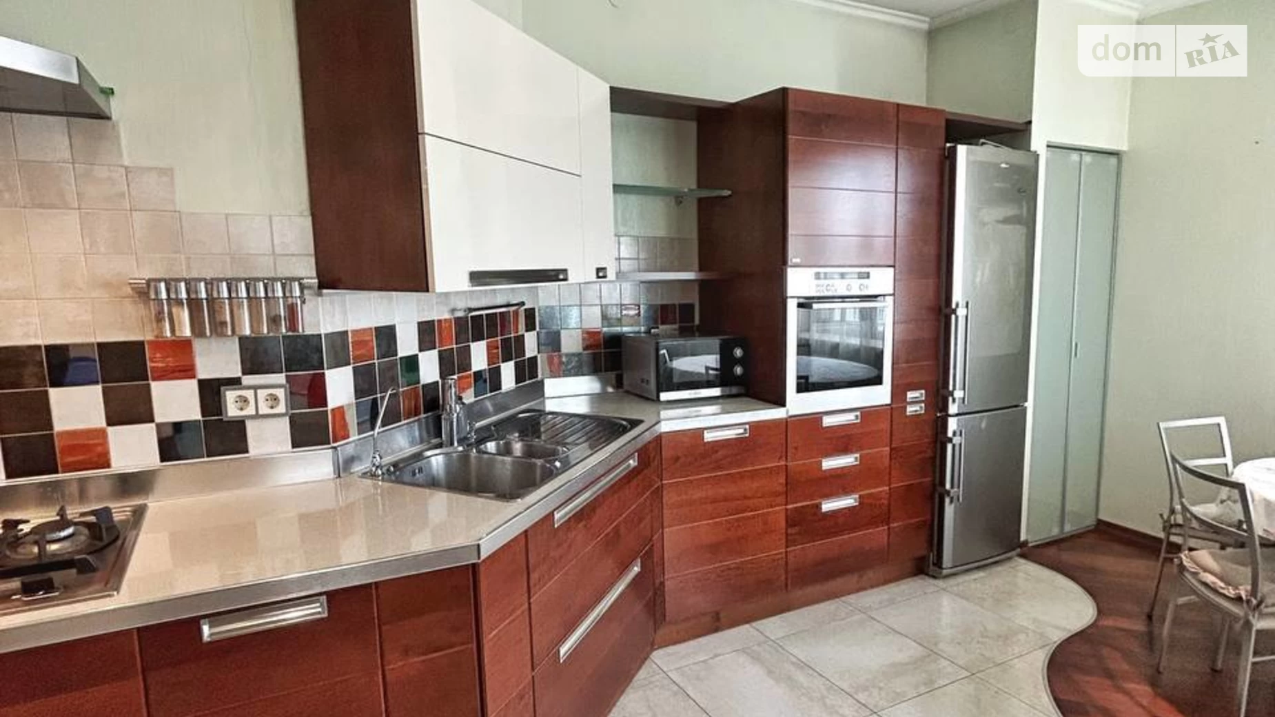 Продается 3-комнатная квартира 111.3 кв. м в Львове, ул. Академика Сахарова Андрея, 80А - фото 4