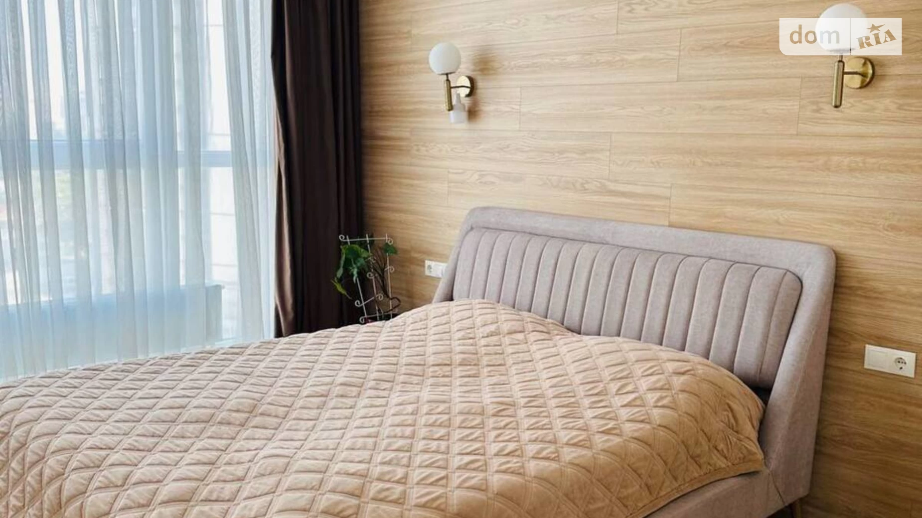 Продається 2-кімнатна квартира 65 кв. м у Одесі, вул. Новоберегова, 12А - фото 2