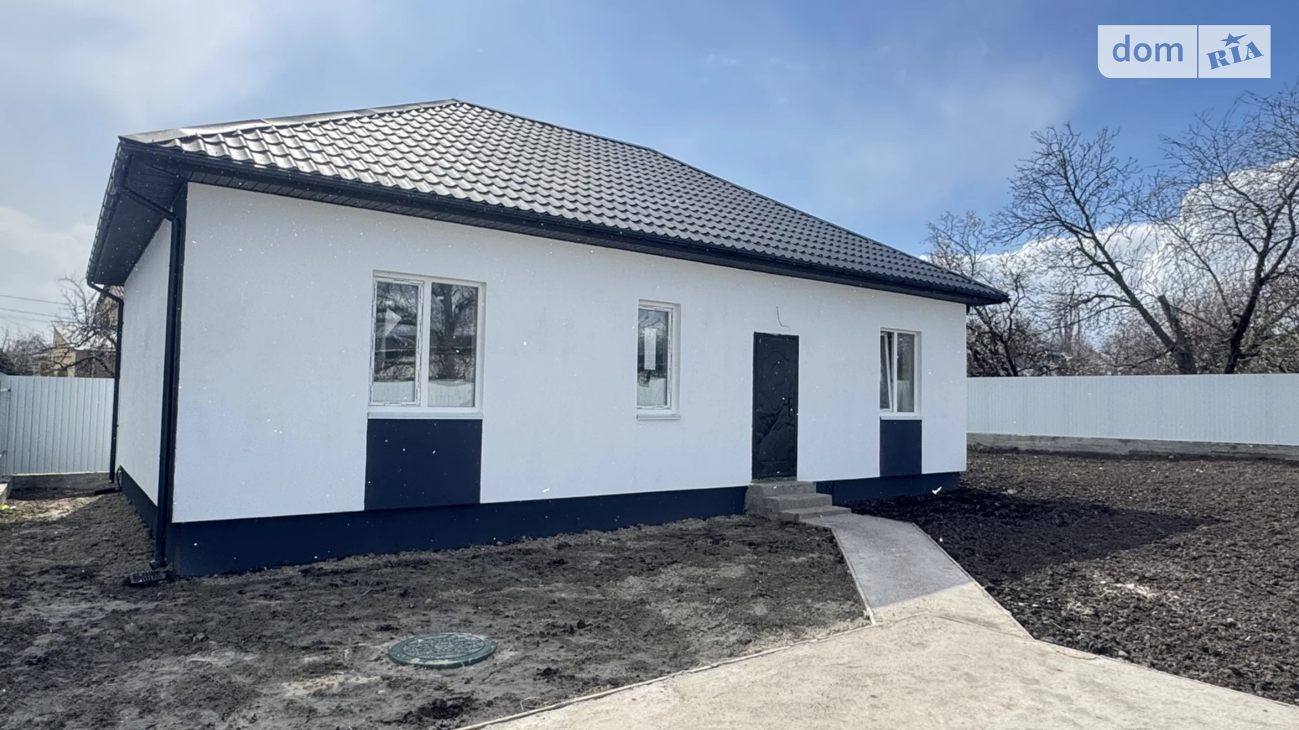 Продается одноэтажный дом 85 кв. м с бассейном, цена: 73000 $ - фото 2