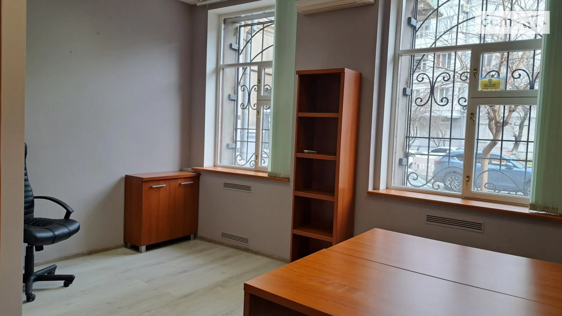 Продається офіс 77.8 кв. м в бізнес-центрі, цена: 205000 $ - фото 2