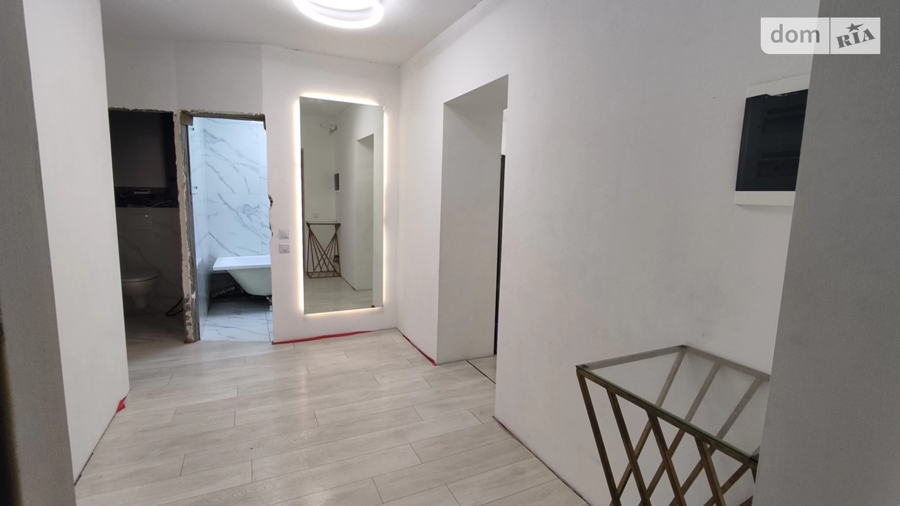 Продается 1-комнатная квартира 68.2 кв. м в Черкассах, ул. Гоголя, 261/3 - фото 4