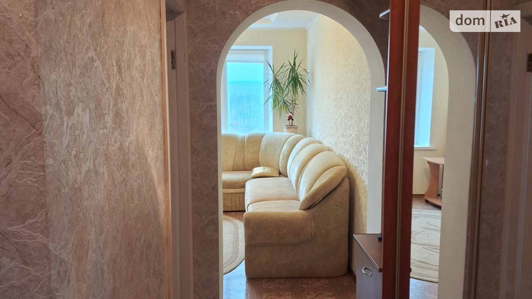 Продается 3-комнатная квартира 53 кв. м в Сутисках, ул. Гагарина - фото 5