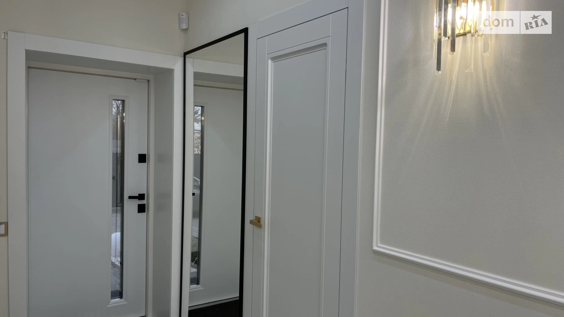 Продается одноэтажный дом 105 кв. м с мебелью, цена: 250000 $ - фото 5