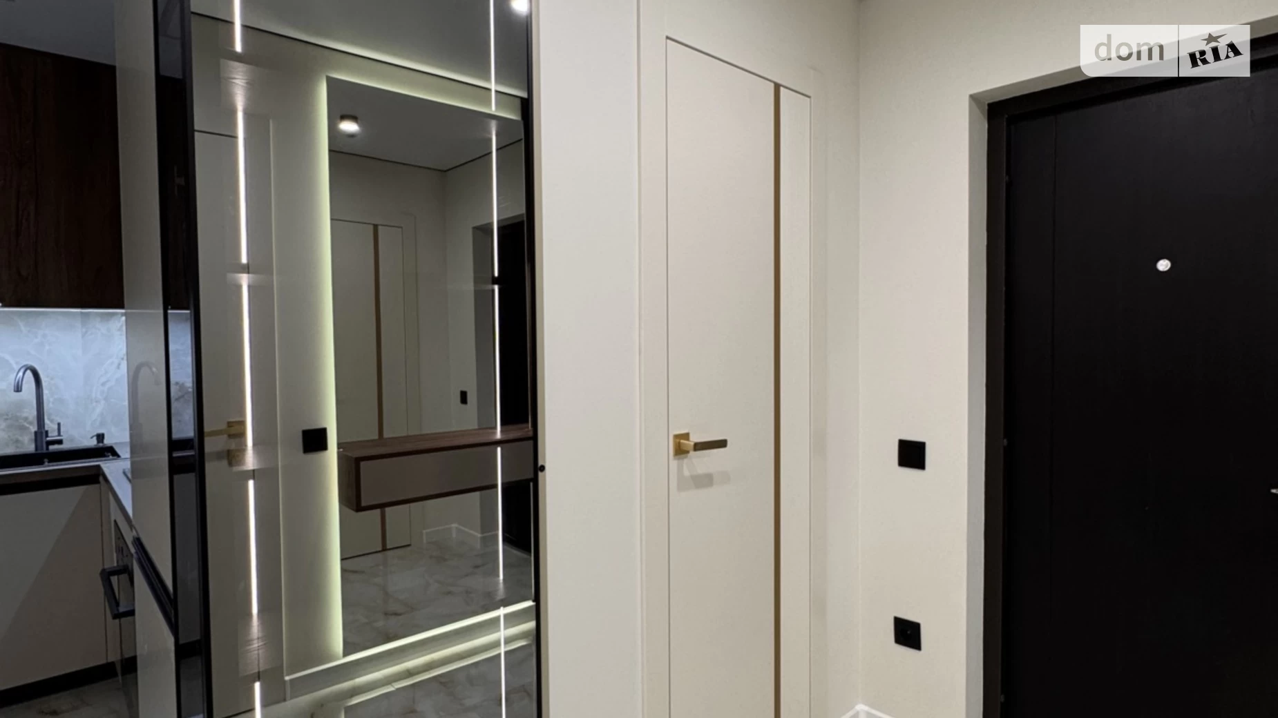 2-кімнатна квартира 58 кв. м у Тернополі, вул. Київська, 9Д - фото 4