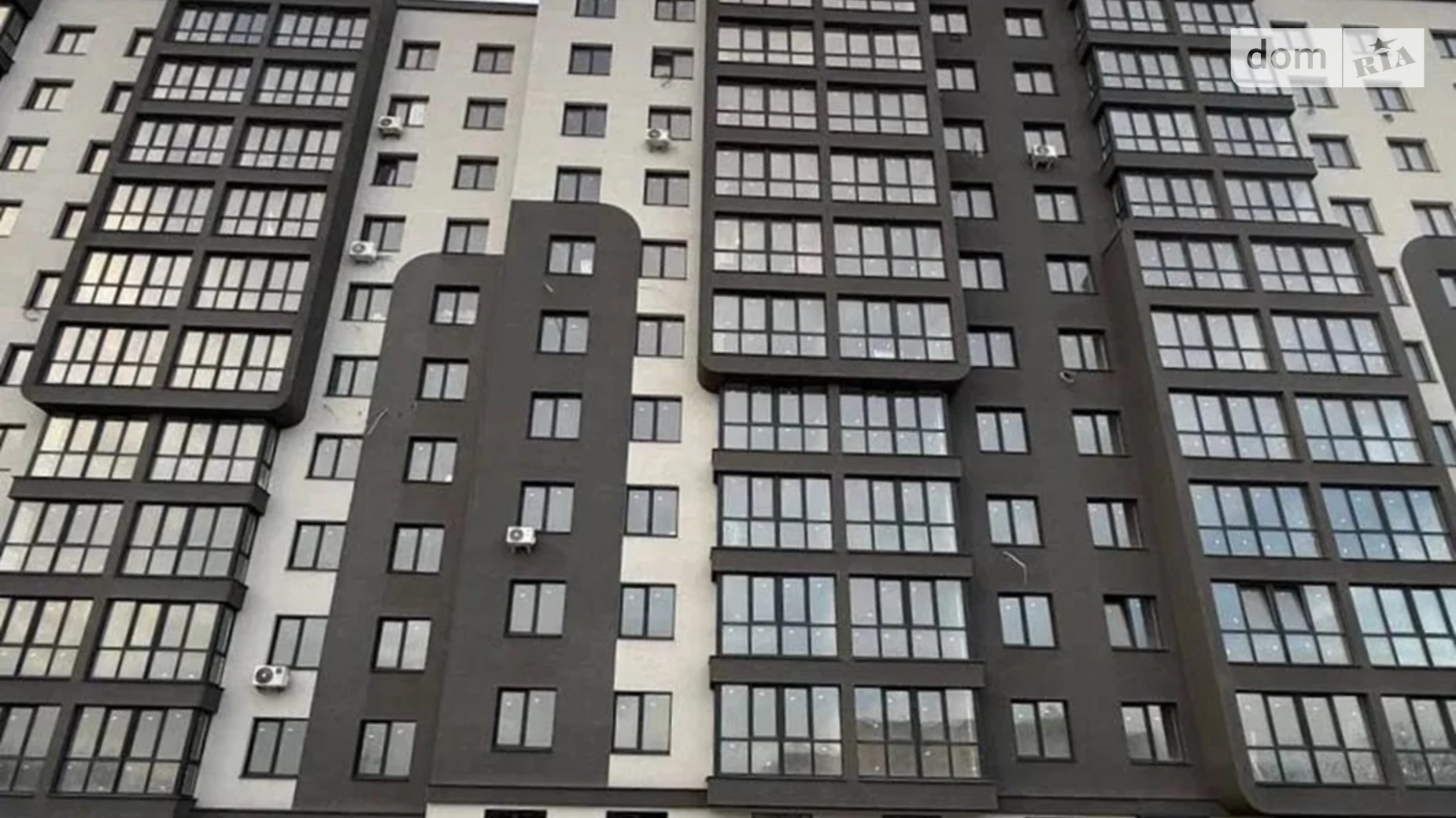 Продается 1-комнатная квартира 47 кв. м в Львове, ул. Роксоляны - фото 2